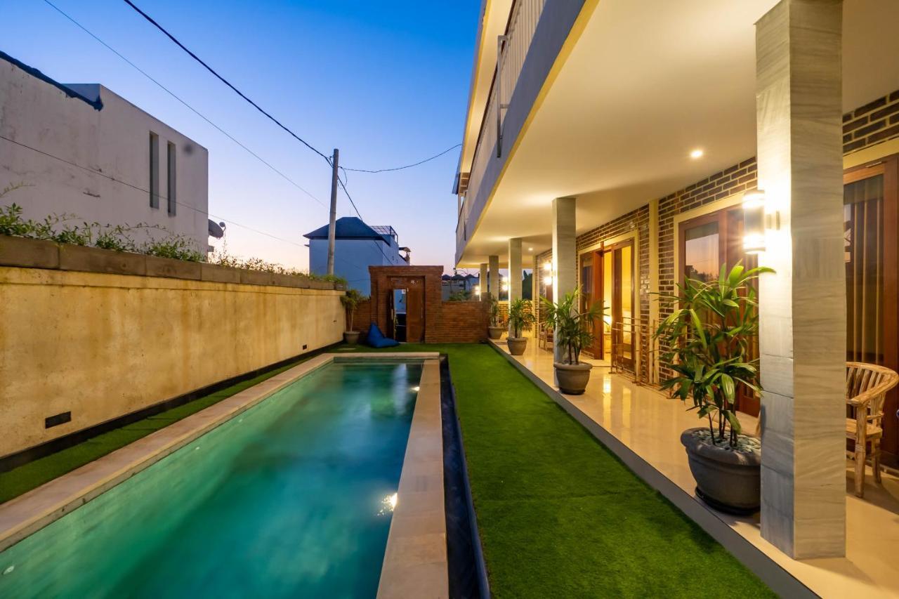 Na-Mi Guesthouse Canggu エクステリア 写真